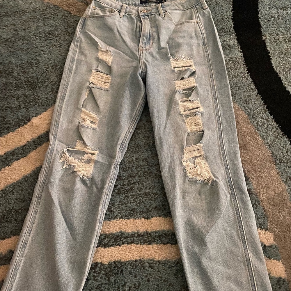 Hollister light wash ultra high rise mom jeans